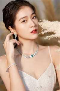 畅读精品机灵萌宝：霸道爹地认栽吧