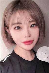 我一炮灰女配,居然越级爆S级道具!精品推介