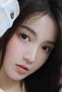 畅销巨著嫡女倾城,傲娇世子总想入赘侯门